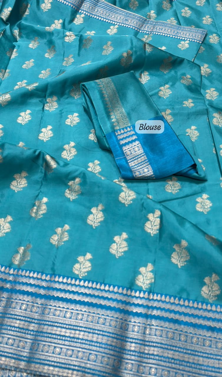 Blue Silk Saree - Image 2