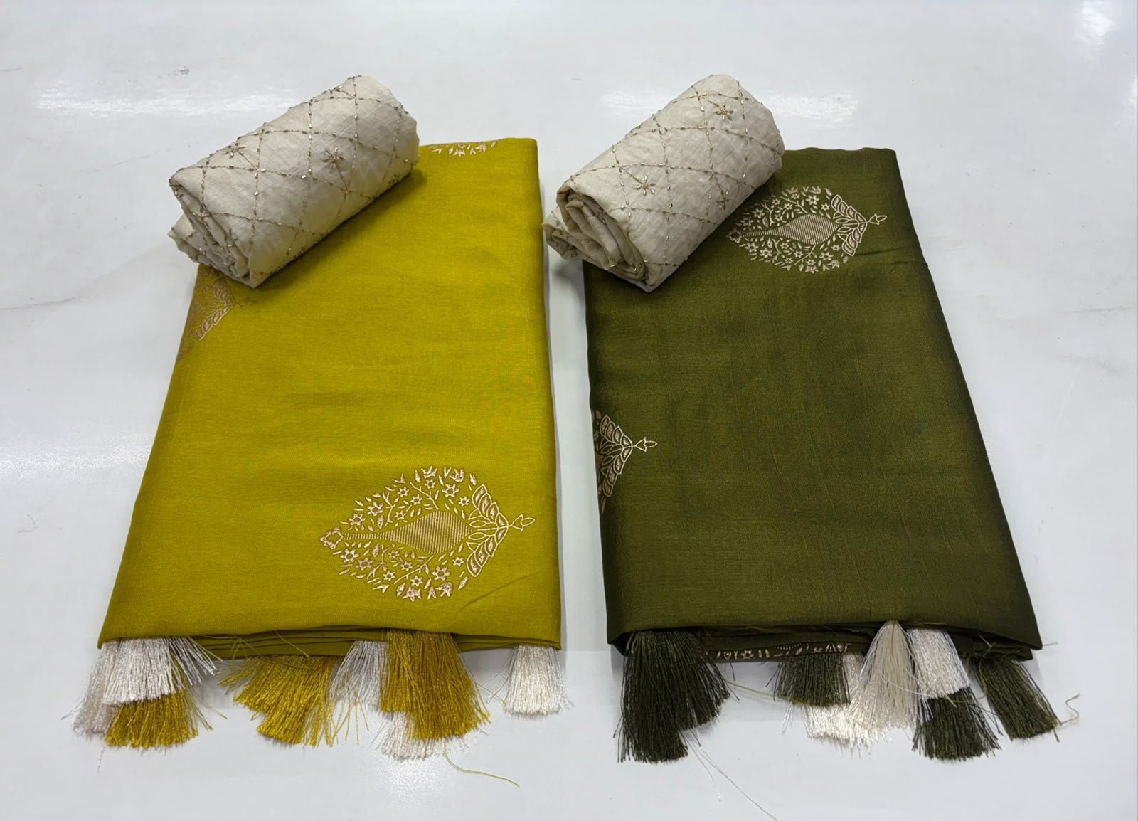 Vichitra Silk Saree - Image 5